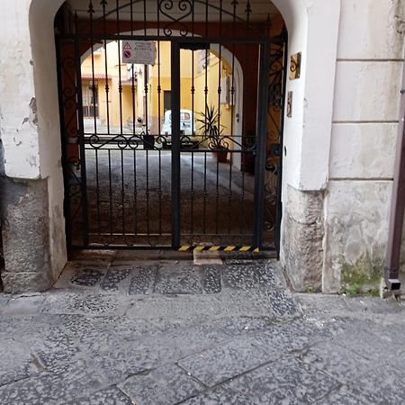 B&B Mansarda Caserta Exterior photo