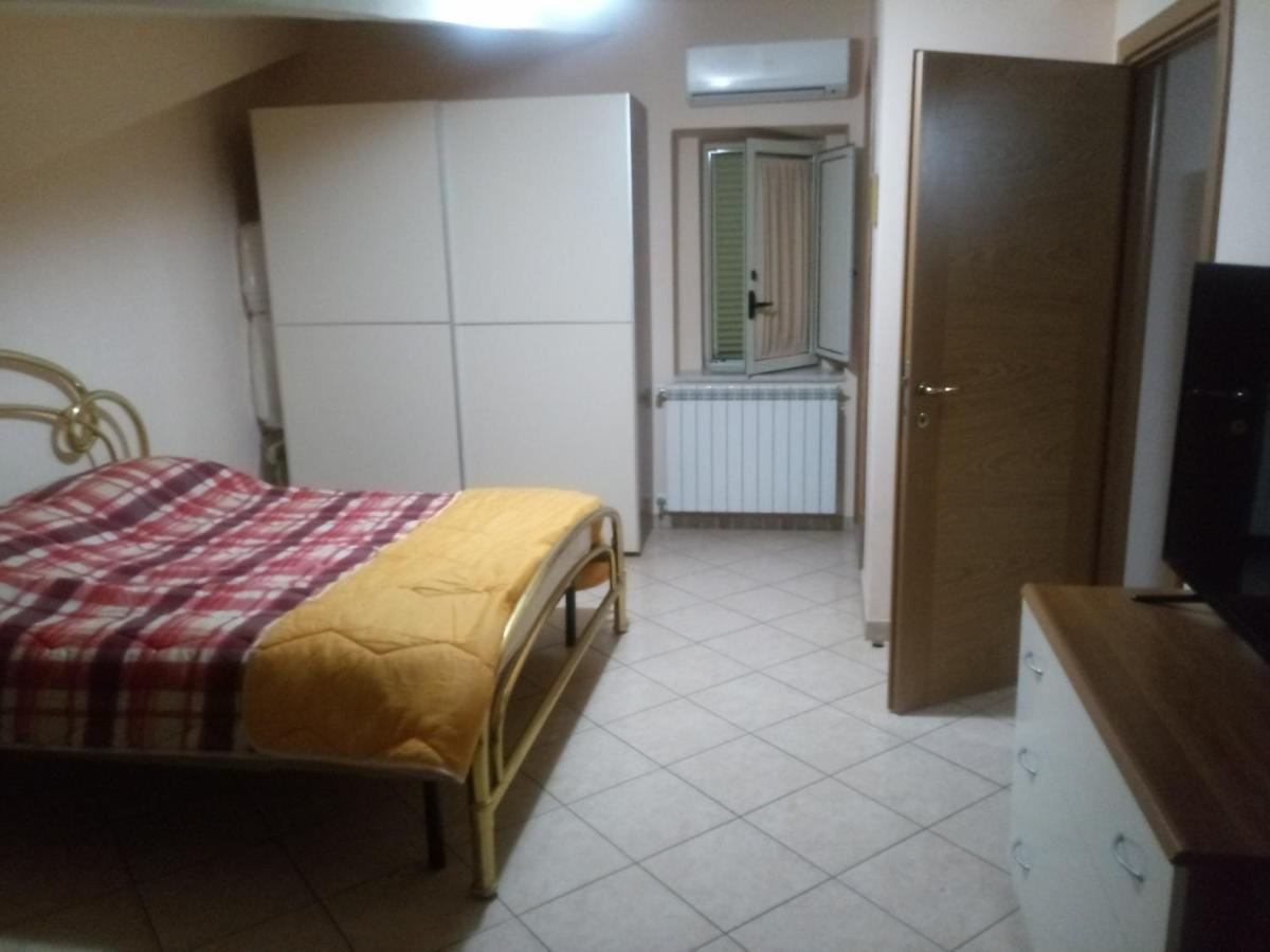 B&B Mansarda Caserta Exterior photo
