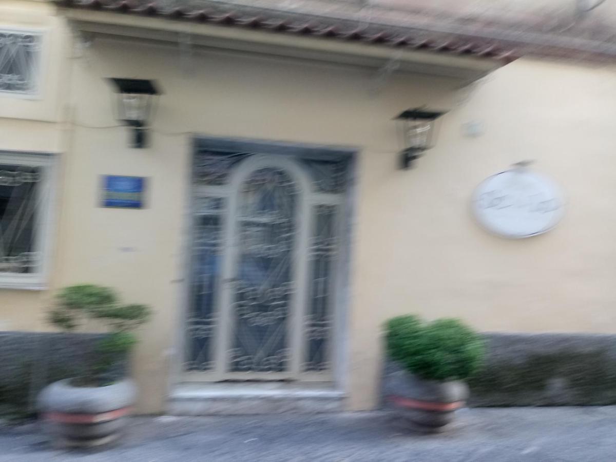 B&B Mansarda Caserta Exterior photo