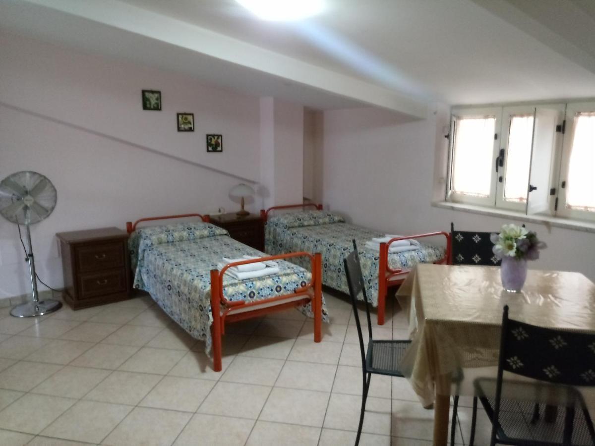 B&B Mansarda Caserta Exterior photo